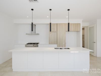 1 / 12 Loder Way, South Guildford