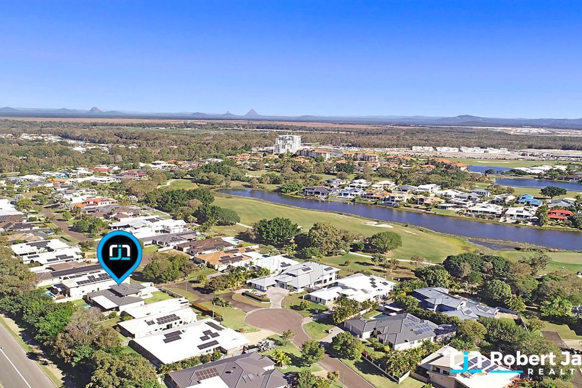 16 Tibrogargan Place, Pelican Waters