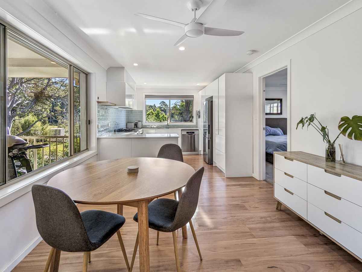 7 Mummaga Lake Drive, Dalmeny