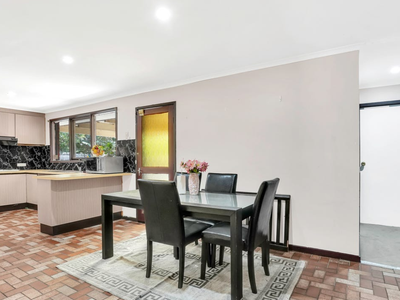 38 Warringa Crescent, Hoppers Crossing