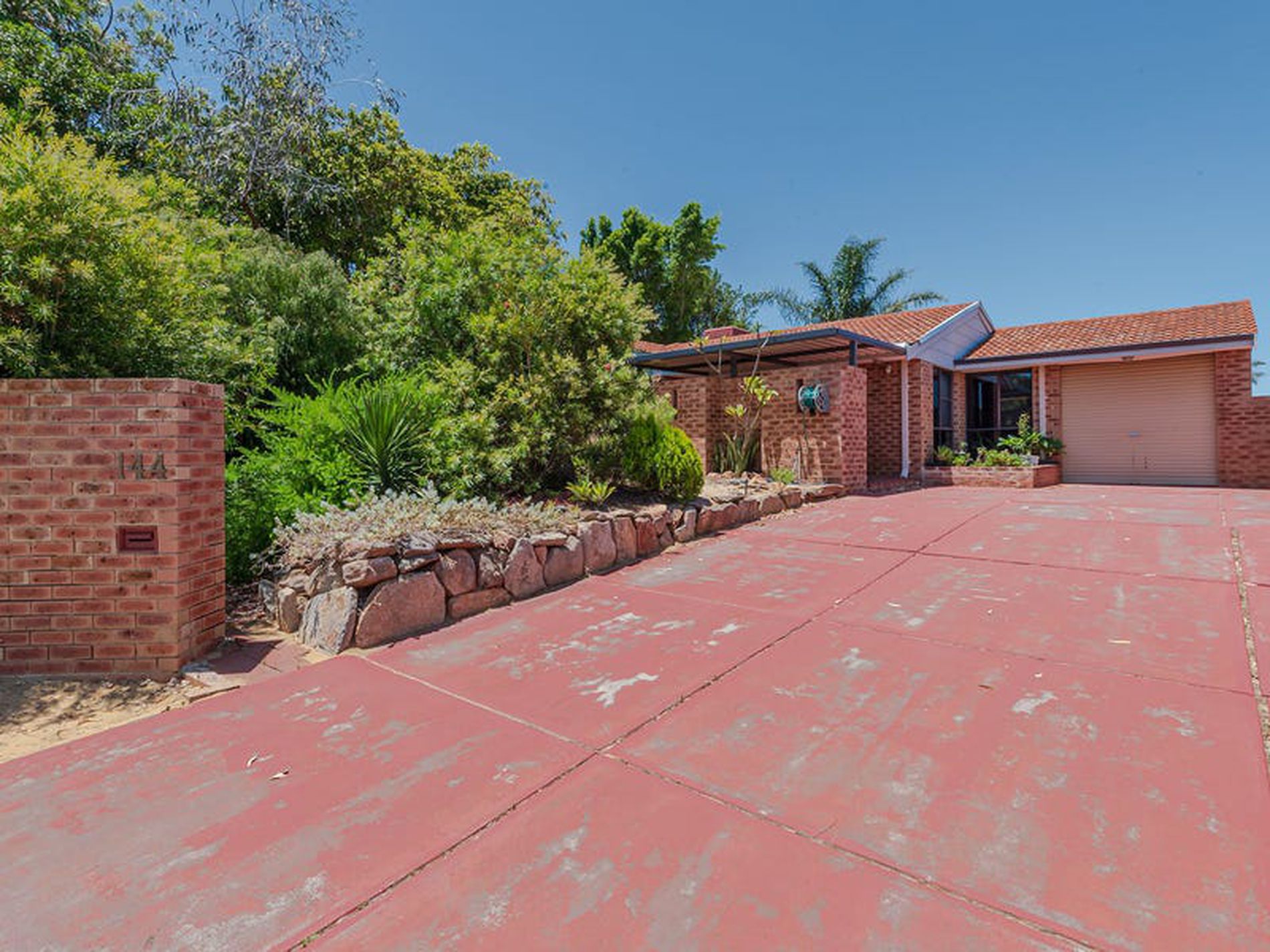144 Warwick Road, Duncraig