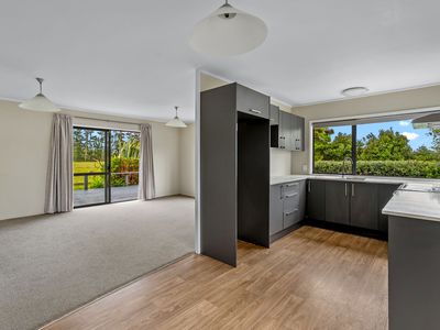 331 South Head Road, South Head, Helensville