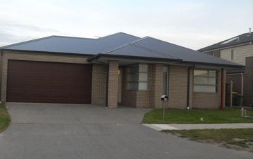 13 Silverleaf Crescent, Officer