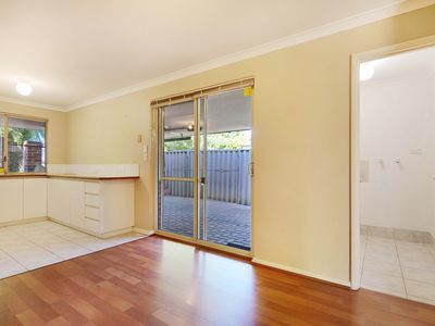 1 / 19 Scalby Street, Scarborough