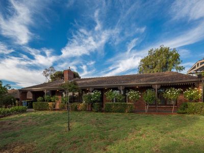 19 Salvador Street, Flagstaff Hill