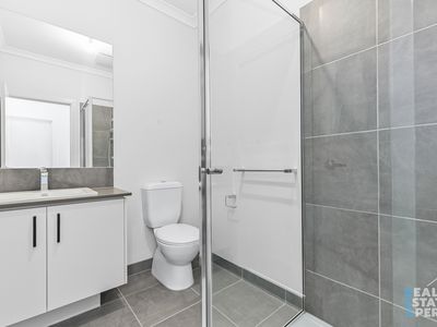 2 Salvia Way, Clyde North