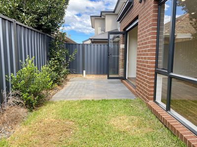 10 King Street, Werribee