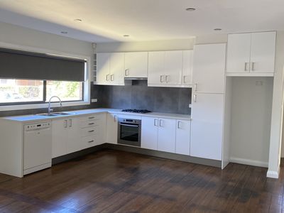 1 / 4 Ferguson Street, Spotswood