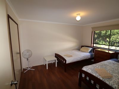 Unit 1 / 1B Jones Street, Avenel