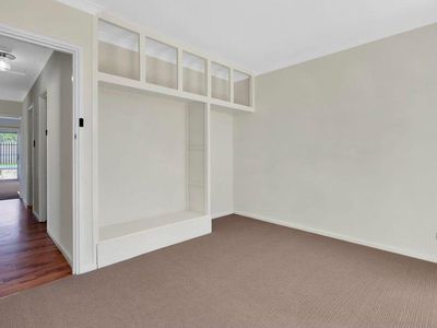 14 Waratah Drive, Camillo