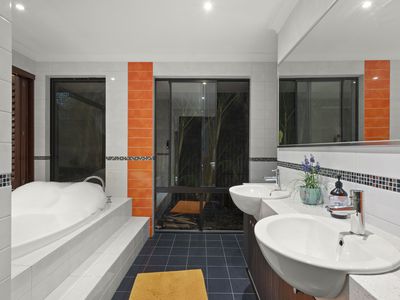 9 Archdale Loop, Piara Waters
