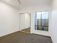 15 Hideaway Street, Pallara