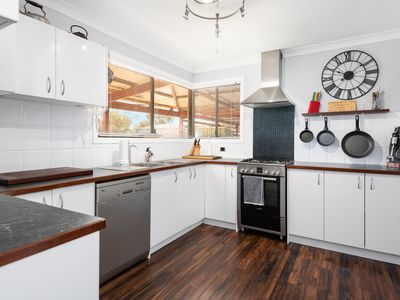 3 Gatacre Drive, Somerville