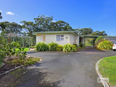 103 Saunders Street, Wynyard