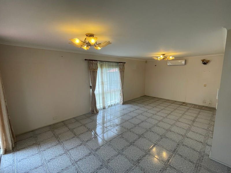 31 Leacocks Lane, Casula