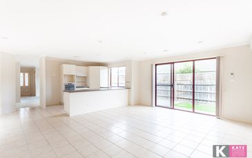9 Retreat Circuit, Beaconsfield