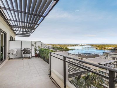 36 / 13 Bay Drive, Meadowbank