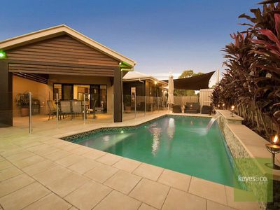 1 Warbler Crescent, Douglas