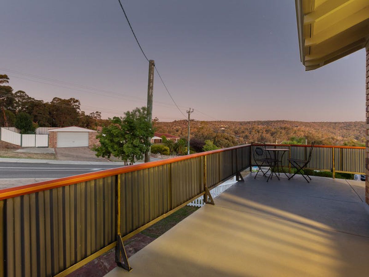 42 Carawatha Avenue, Mount Nasura