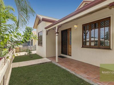 6 Oarsman Place, Douglas