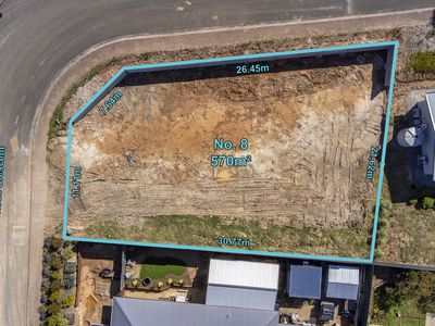 8 Harrison Crescent, Yankalilla