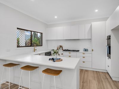 97-99 Cassowary Street, Freshwater