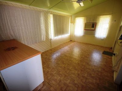 72 Falcon Street, Longreach