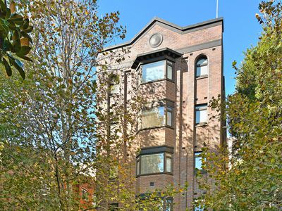 4 / 18 Springfield Avenue, Potts Point