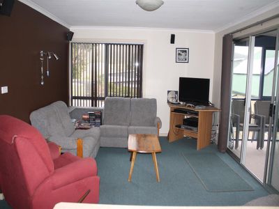76 Irby Boulevard, Sisters Beach