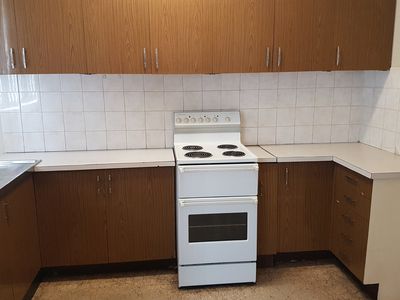 1 / 284 Cowper Street, Warrawong