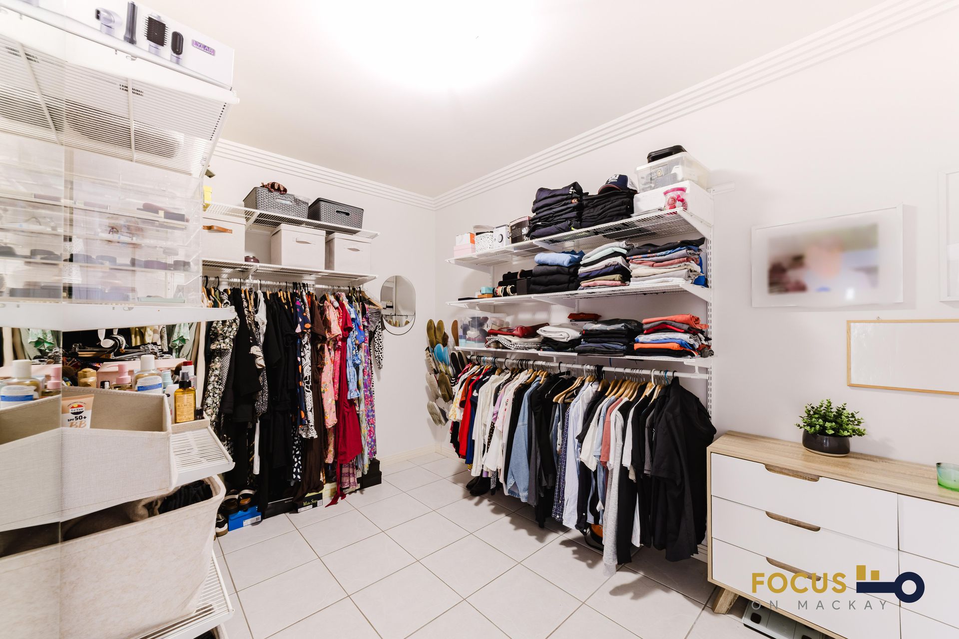 70 Gingham Street, Glenella