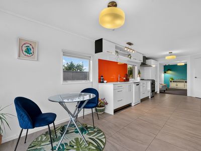 1/64 Seaview Road, Castor Bay