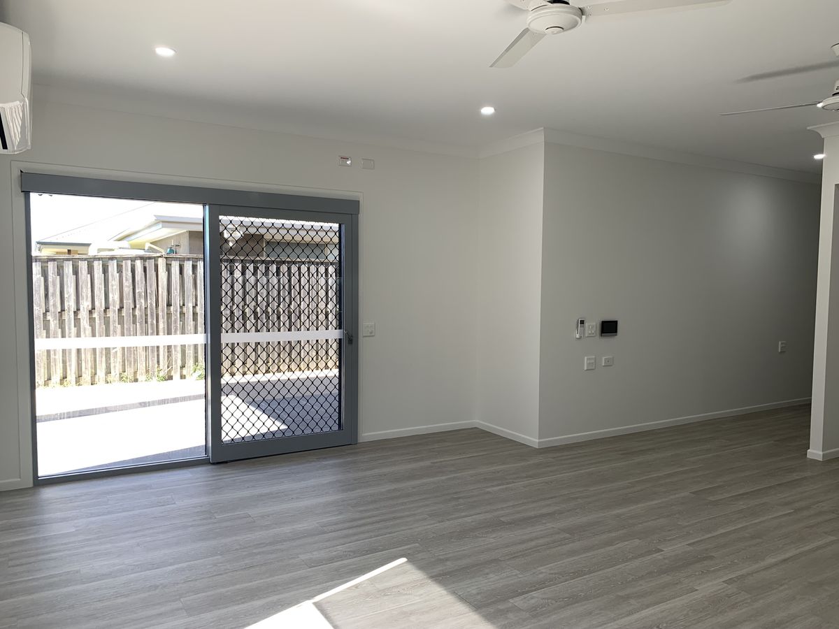 2 Henley Close, Blacks Beach