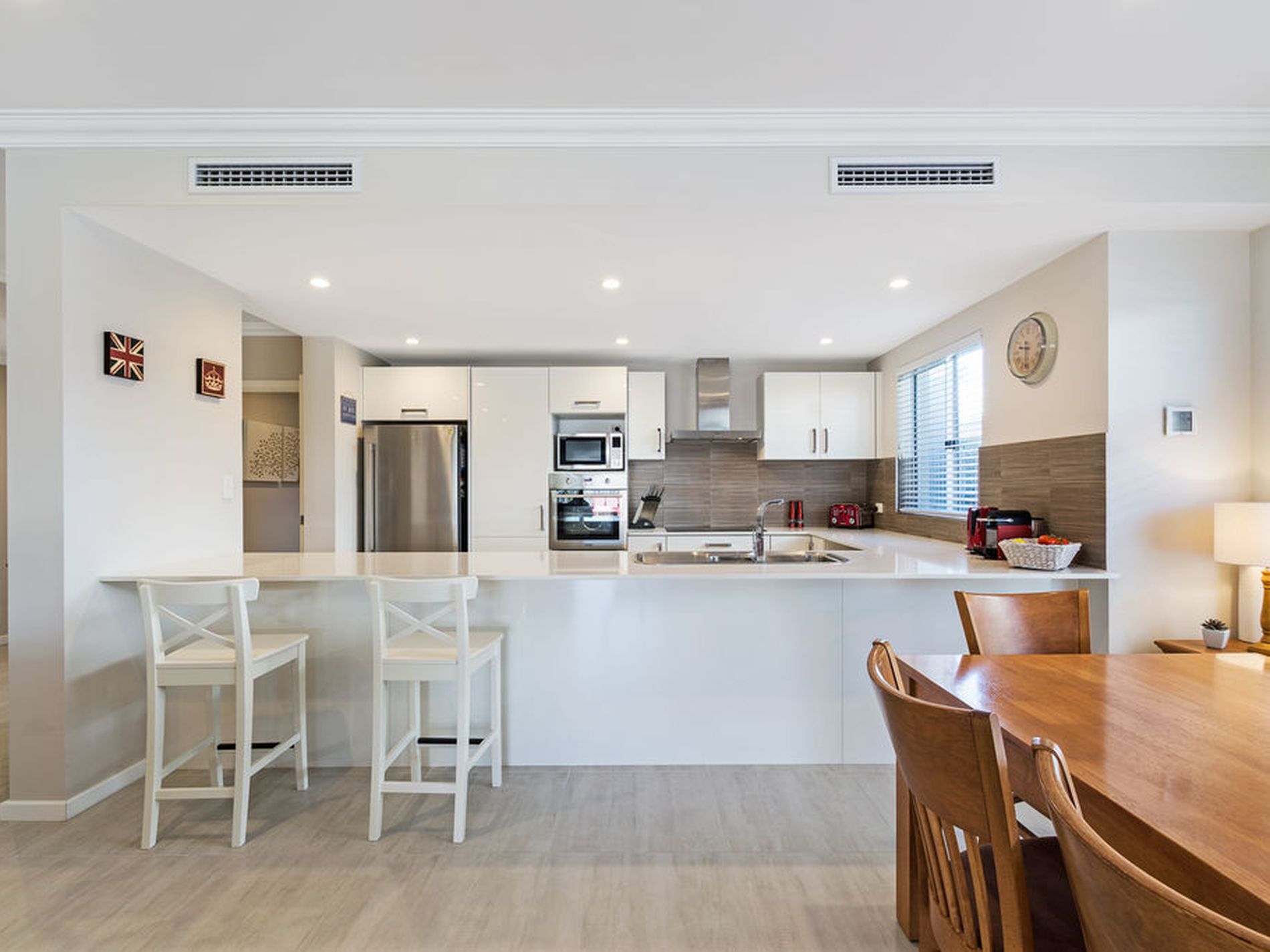 15 Seaside Avenue, Yanchep