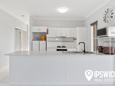19 Raleigh Place, Redbank Plains