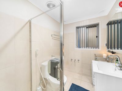 4 Underwood Street, Minto