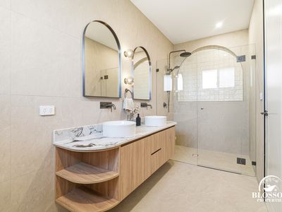 45  Almandin Street (THE GABLES), Box Hill