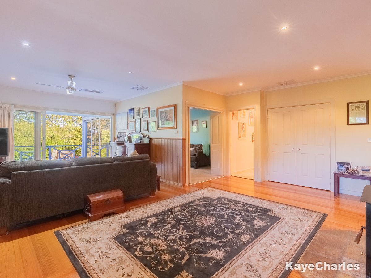 15 Burton Road, Beaconsfield Upper