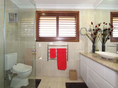 27 Windemere Road, Robin Hill