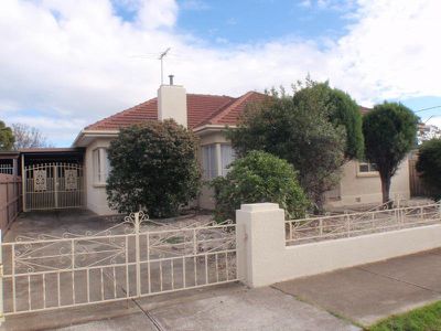 53 Erica Avenue, St Albans