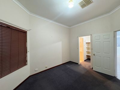 7 Osmetti Drive, Somerville