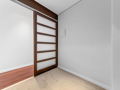 6 / 65 Milligan Street, Perth