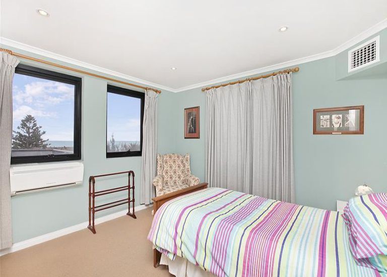 50 Marine Parade, Seacliff
