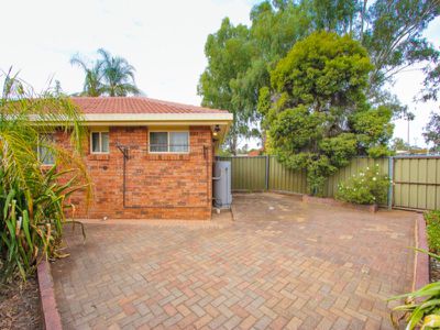 1 / 67 Baird Drive, Dubbo