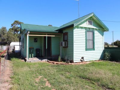 32 Brougham Street, Moulamein