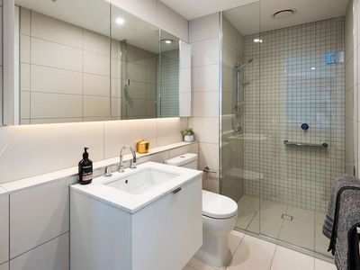 301 / 25 Trent Sreet, Glen Iris