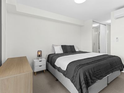 2402 / 27 Charlotte Street, Chermside