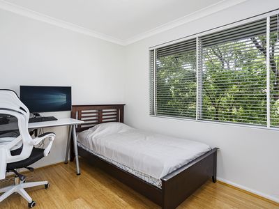 3 / 8 Curt Street, Ashfield