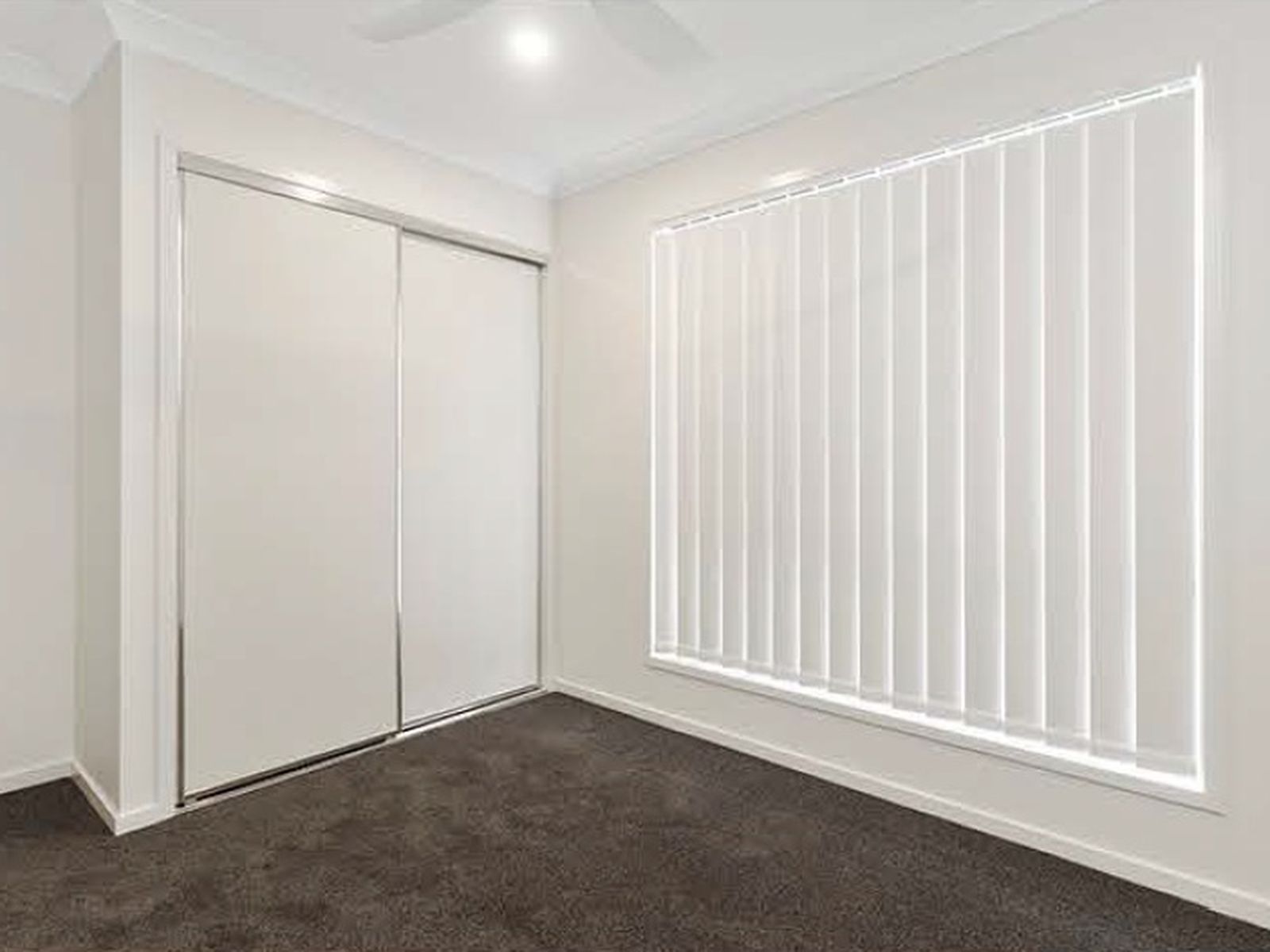 3 + 2 Dual Key $1,23 m Lux Pkg