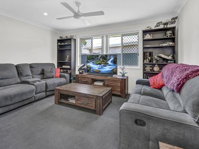 63 Taurus Circuit, Coomera